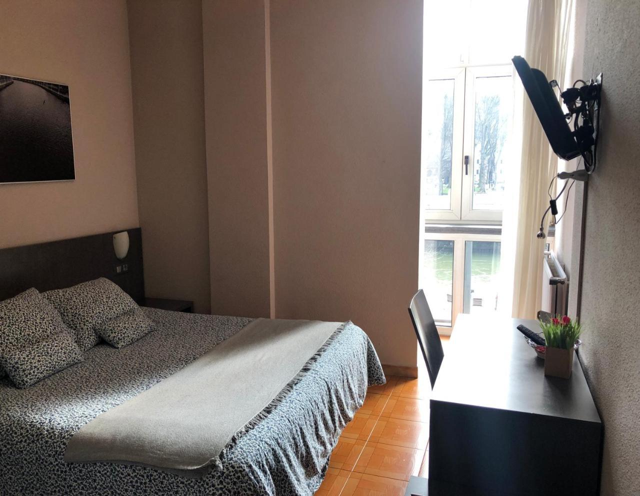 Hotel Ripa บิลเบา ภายนอก รูปภาพ