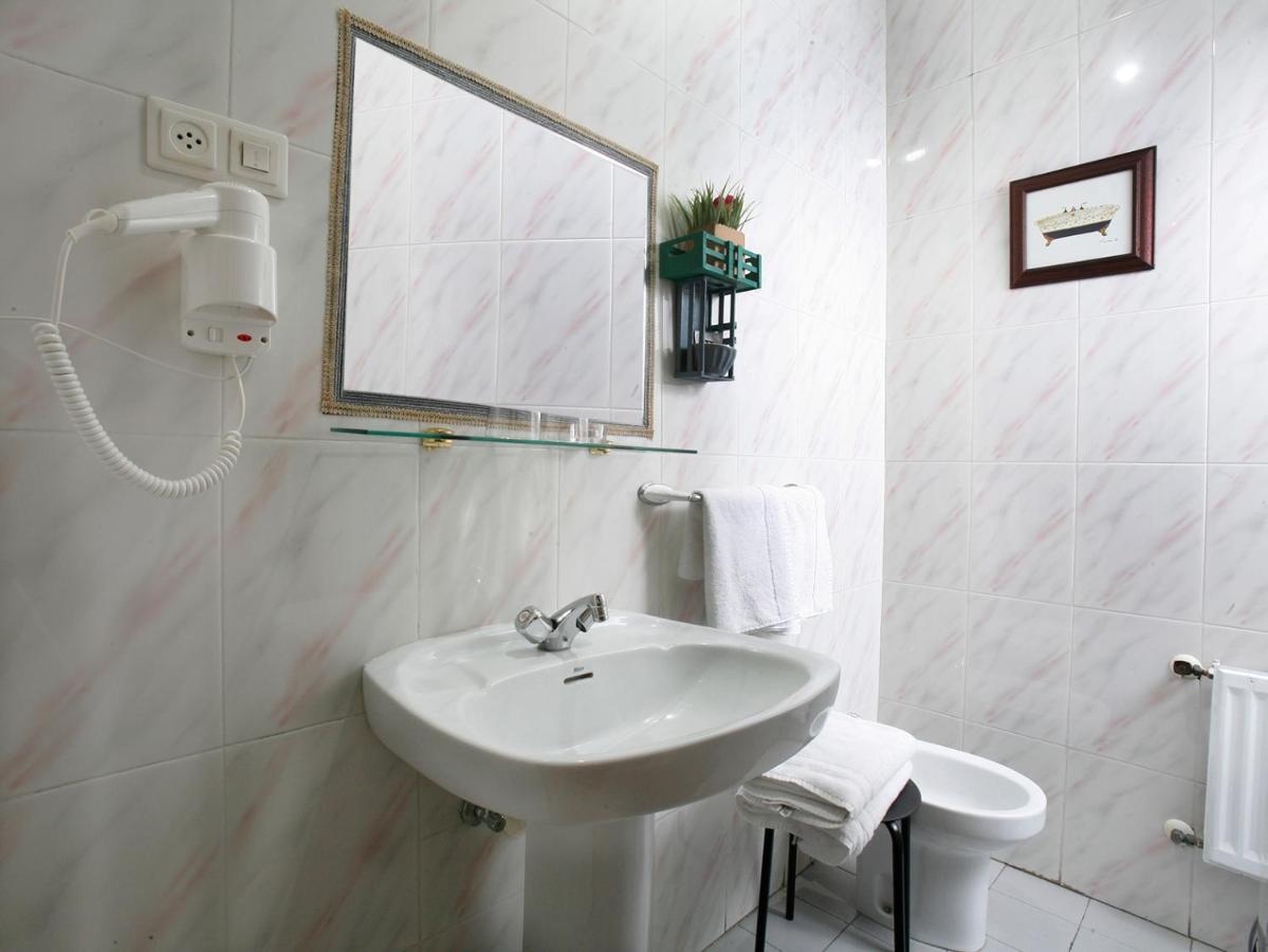 Hotel Ripa บิลเบา ภายนอก รูปภาพ