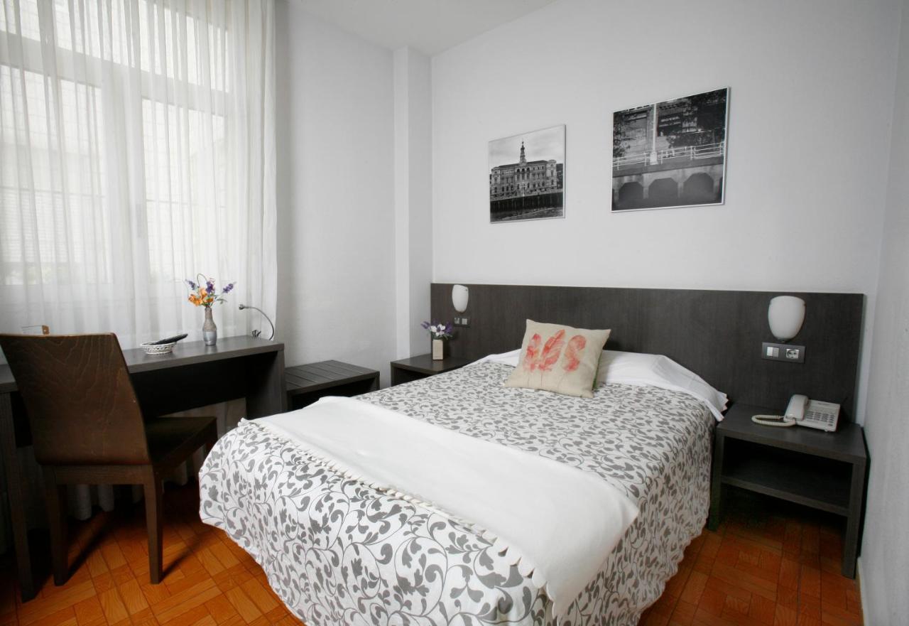 Hotel Ripa บิลเบา ภายนอก รูปภาพ