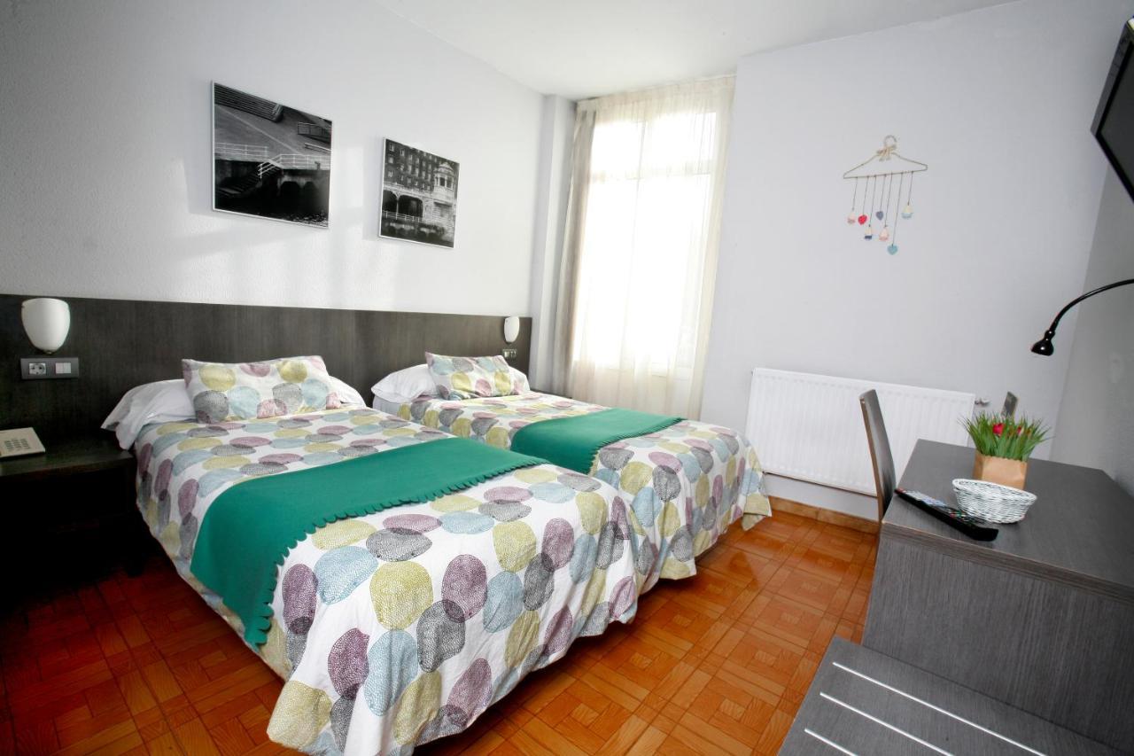 Hotel Ripa บิลเบา ภายนอก รูปภาพ